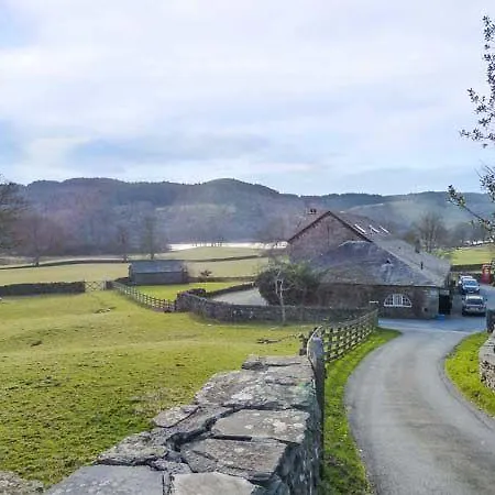 Crummock * Near Sawrey
